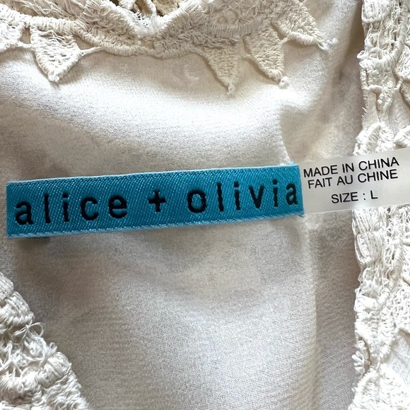 Alice + Olivia Wendy Cream Lace Button Front Vest Peplum Top Women’s Large - Picture 14 of 14